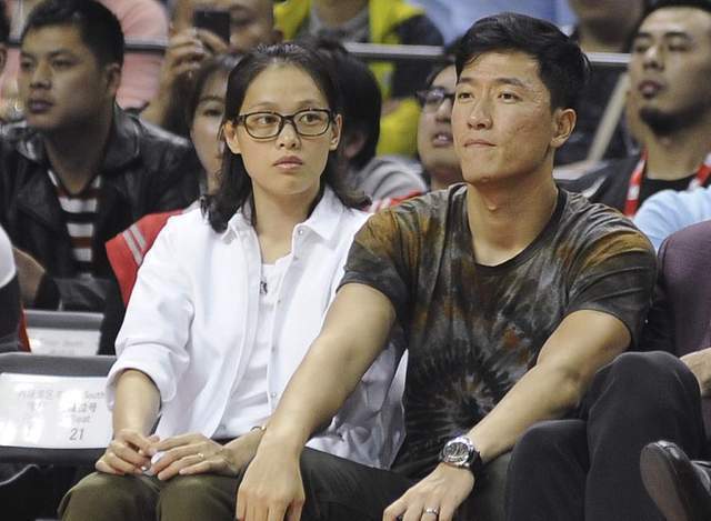 配了一张两, Lv 配了一张两, Lv