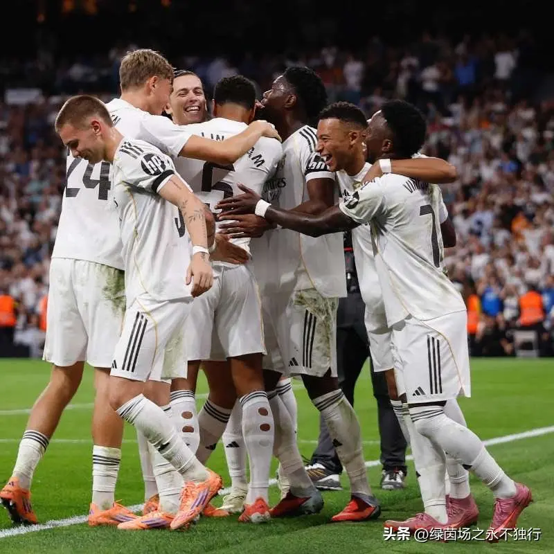 div, 战尤文和巴