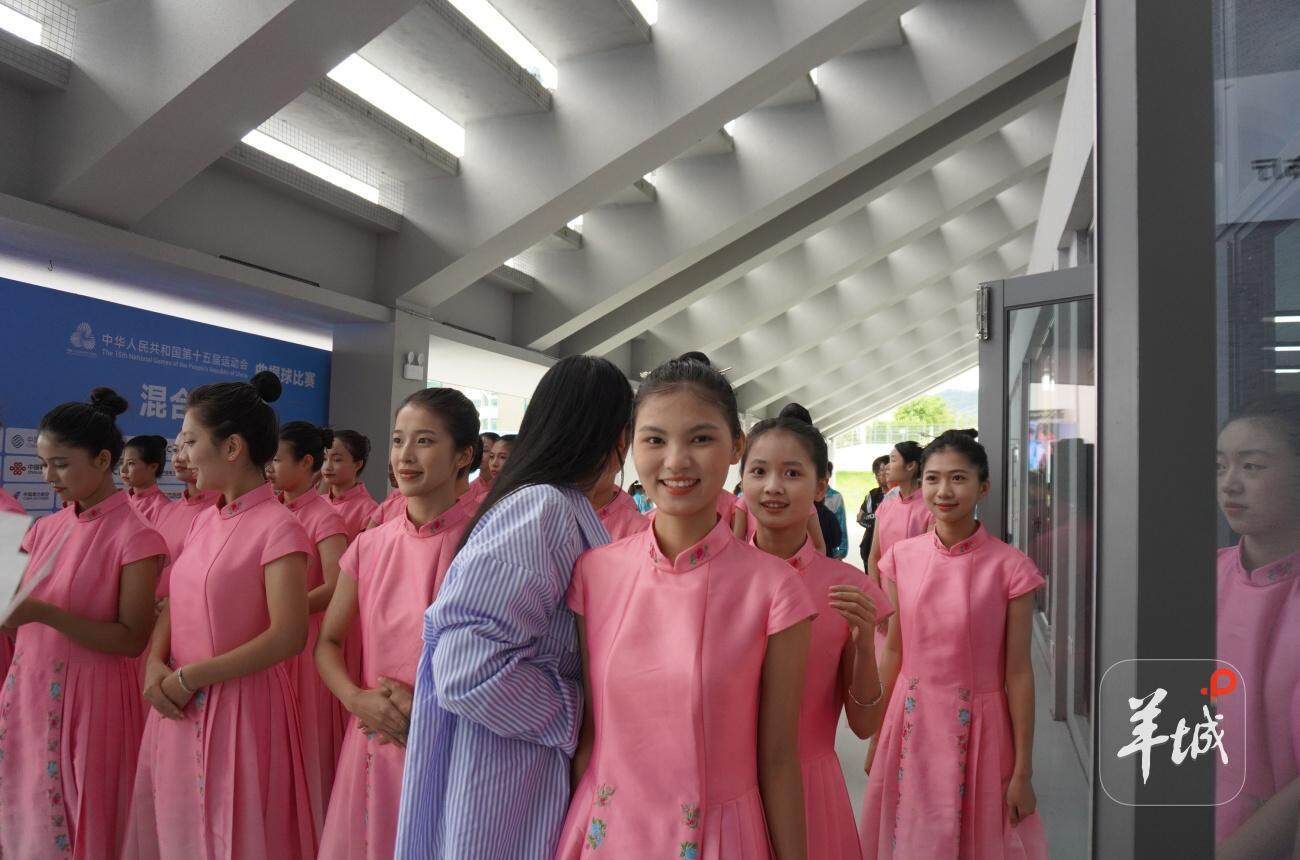 员会志愿服 员会志愿服